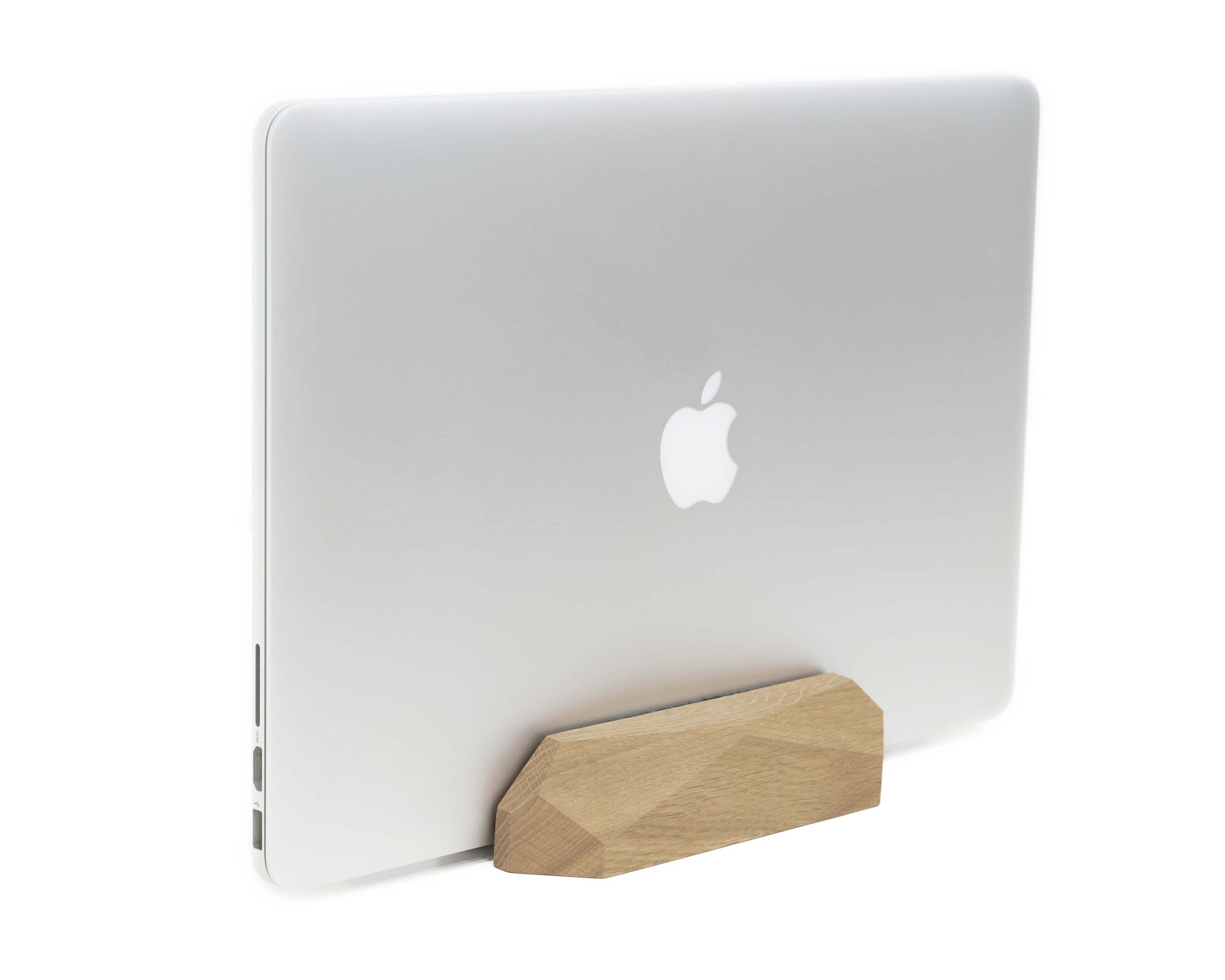 wooden laptop dock oak oakywood 1