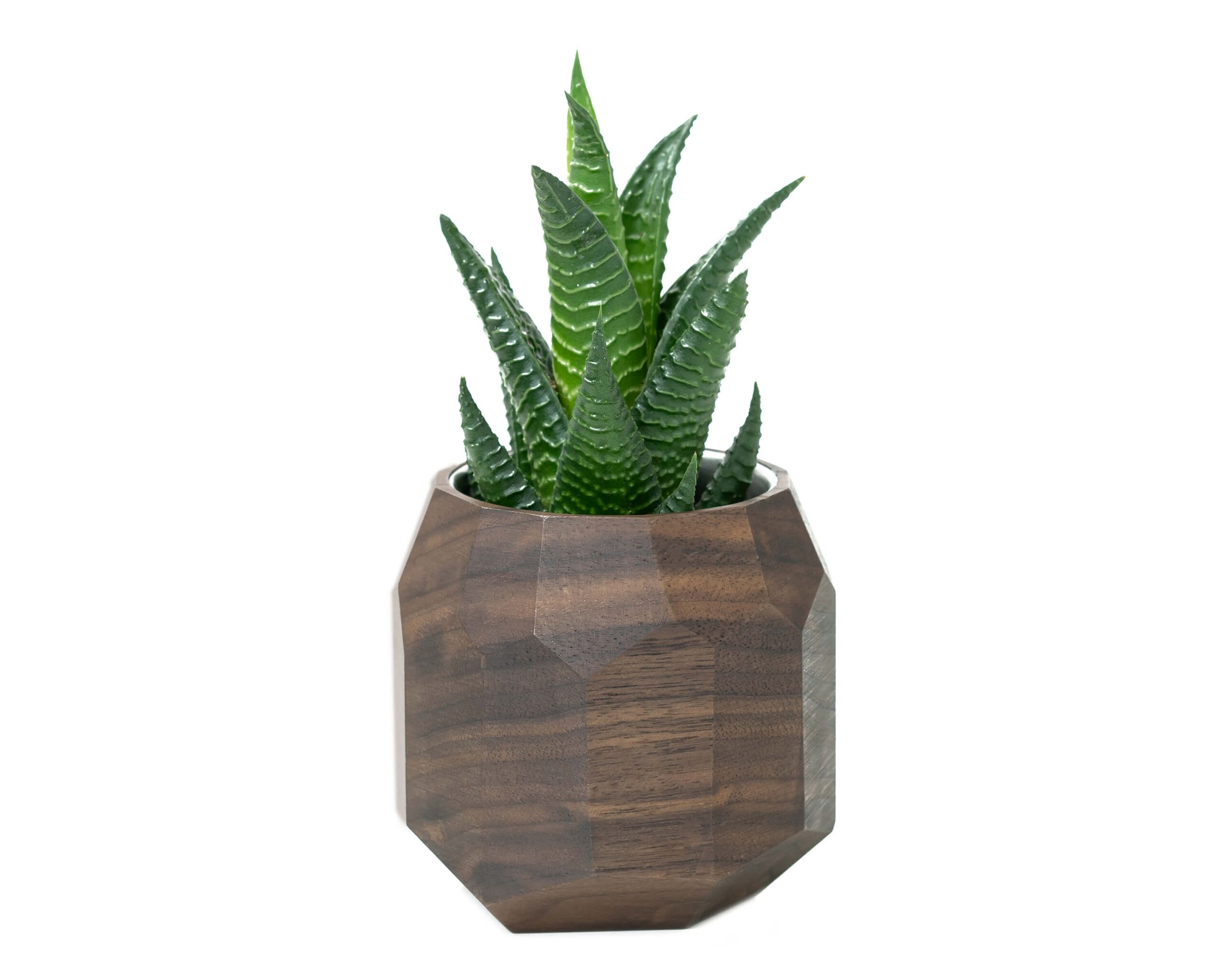 geometric planter walnut oakywood 1 geometric planter walnut oakywood 1