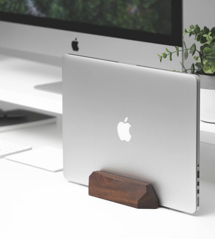 BALOLO Laptop Dock American Walnut The new Laptop Dock | BALOLO
