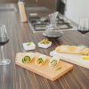 serving-board-maple-cherry-wine-kitchen-wooden-amsterdam-40-cm-atmosphere.jpg