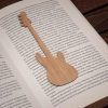 bookmarks file 1basgitaar eiken bass guitar music instrument bookmark wood oak in book